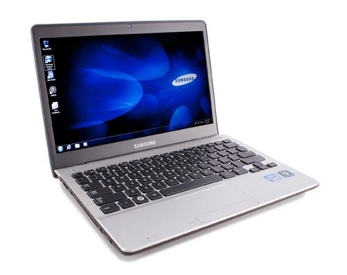 Ноутбук Samsung 300U1A-A01